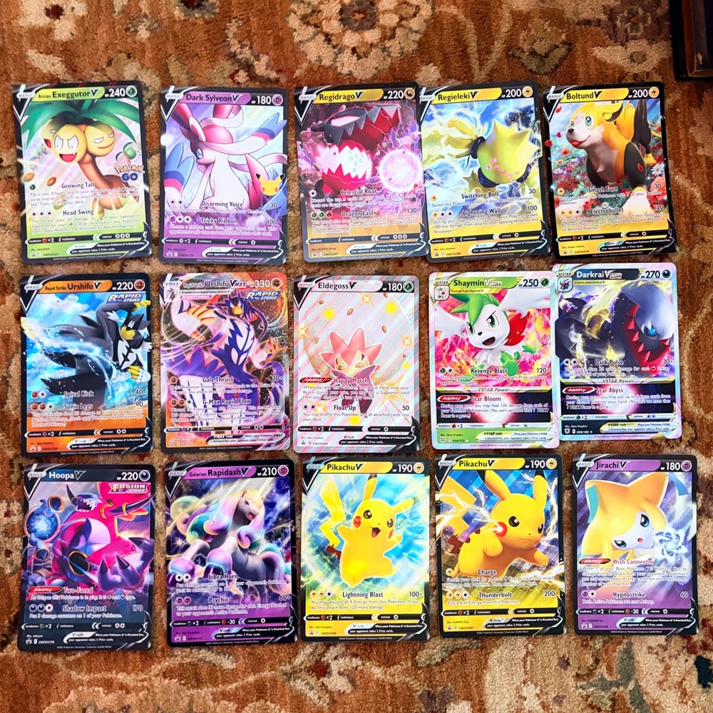 15 Oversized Pokemon V Card Promos